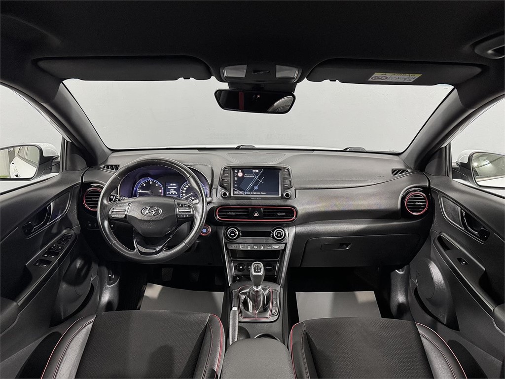 Foto 8 HYUNDAI Kona 1.6 CRDI 115CV Tecno Red 4X2