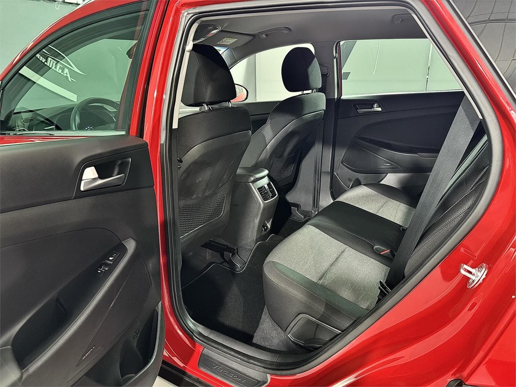 Foto 26 HYUNDAI TUCSON 1.6 CRDI 116CV TECNO