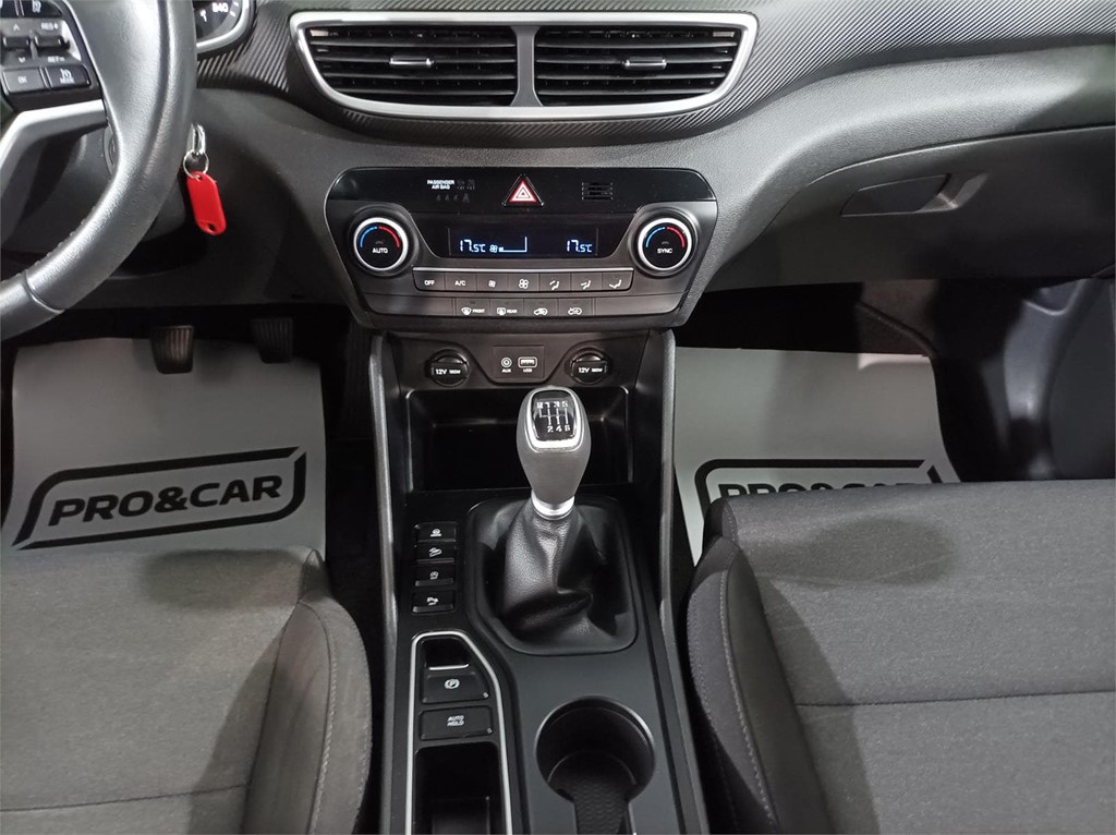 Foto 18 HYUNDAI TUCSON 1.6 CRDI 85kW 116CV 48V SLE 4X2