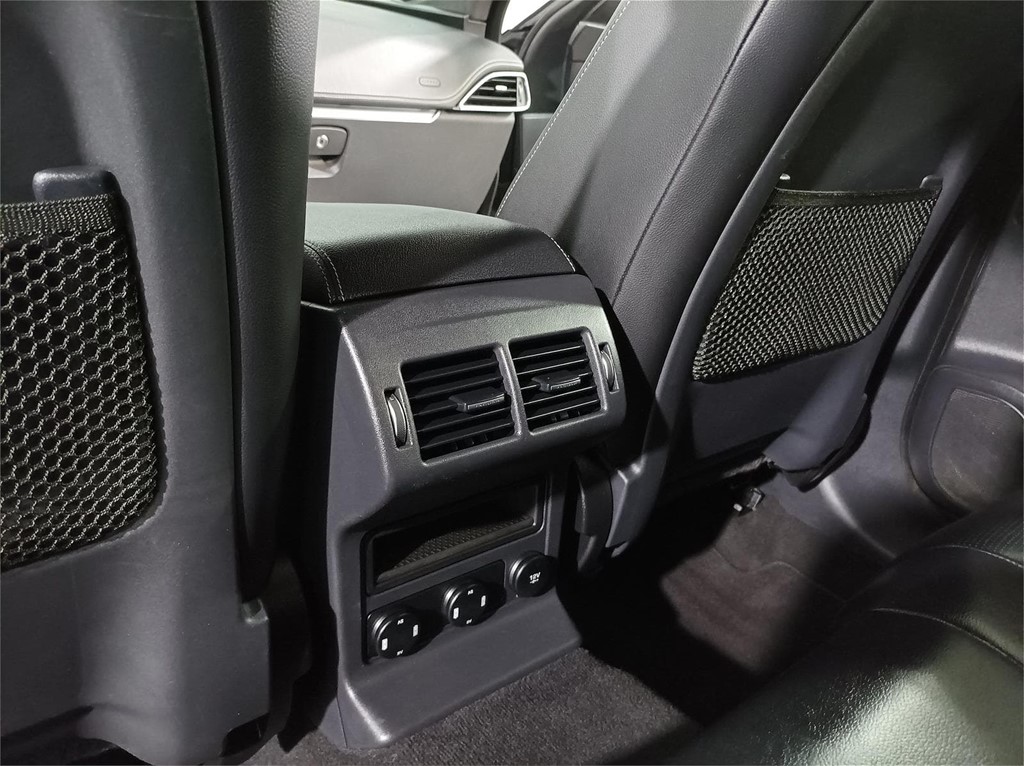 Foto 29 JAGUAR F-PACE R-SPORT (CAMBIO AUTOMATICO) 2.0 180CV