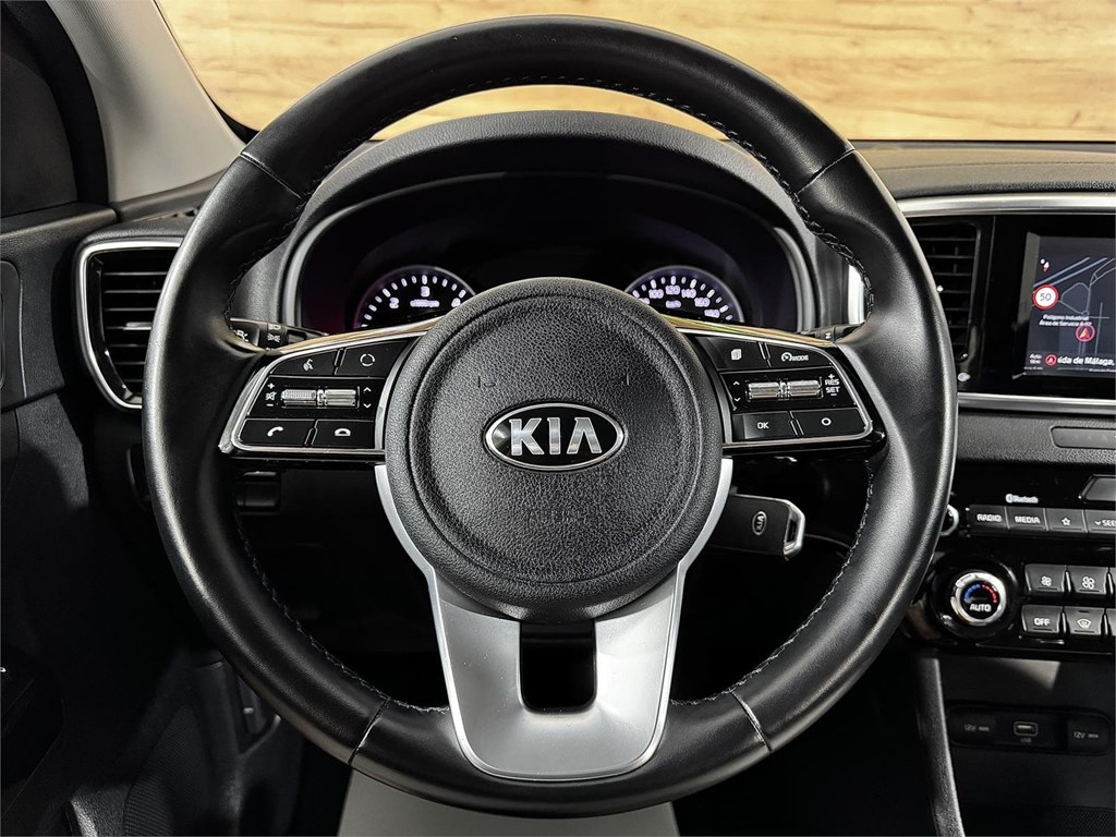 Foto 12 KIA Sportage 1.6 115CV MHEV Drive 4x2