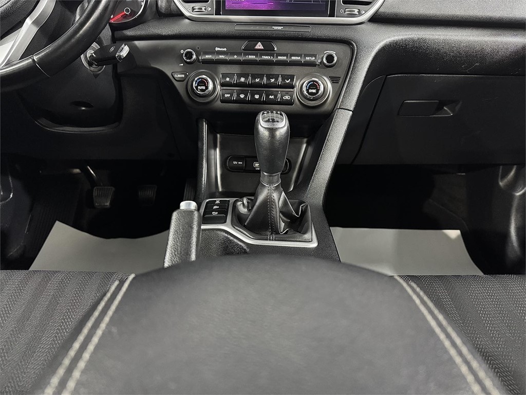 Foto 21 KIA Sportage Business 1.6 DCT 136CV 4X4 48V