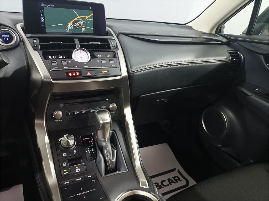 Foto 19 LEXUS NX 2.5 300H BUSINESS NAVIGATION 2WD 2.5 197 CV