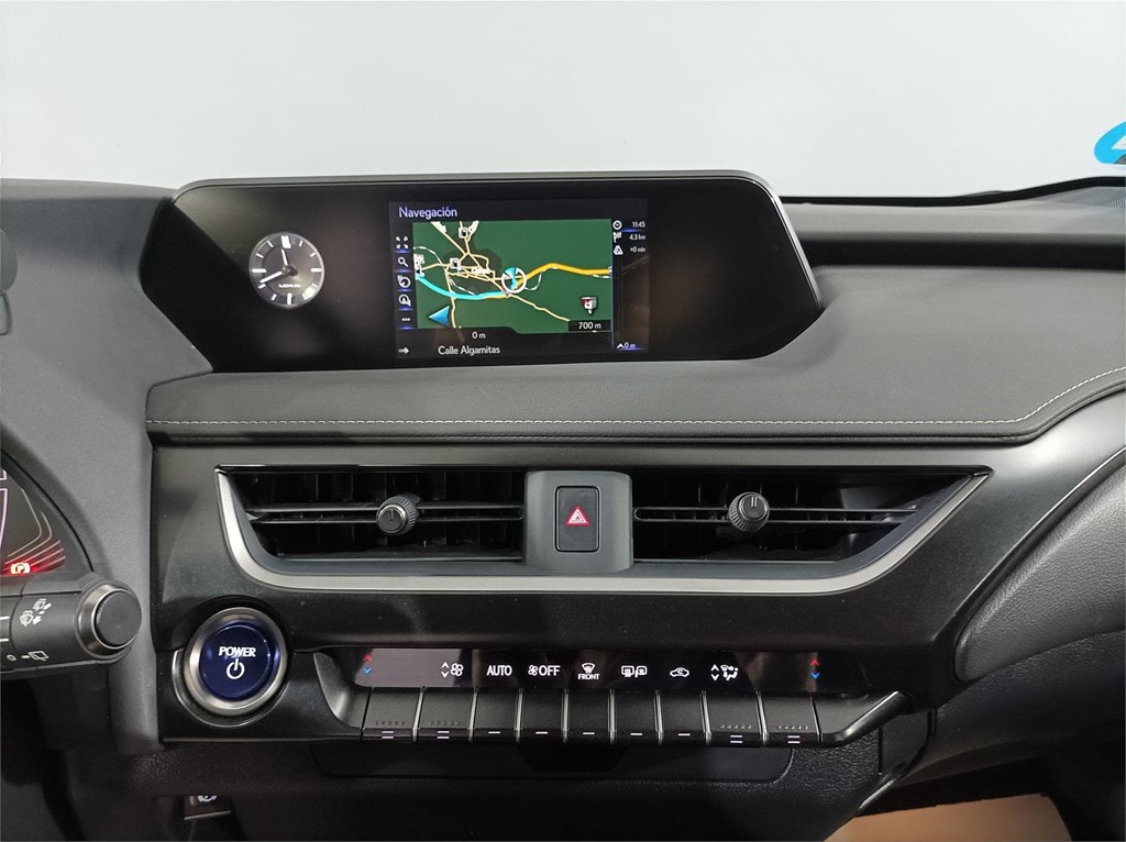 Foto 18 LEXUS UX 250H BUSINESS NAVIGATION 2.0 184CV