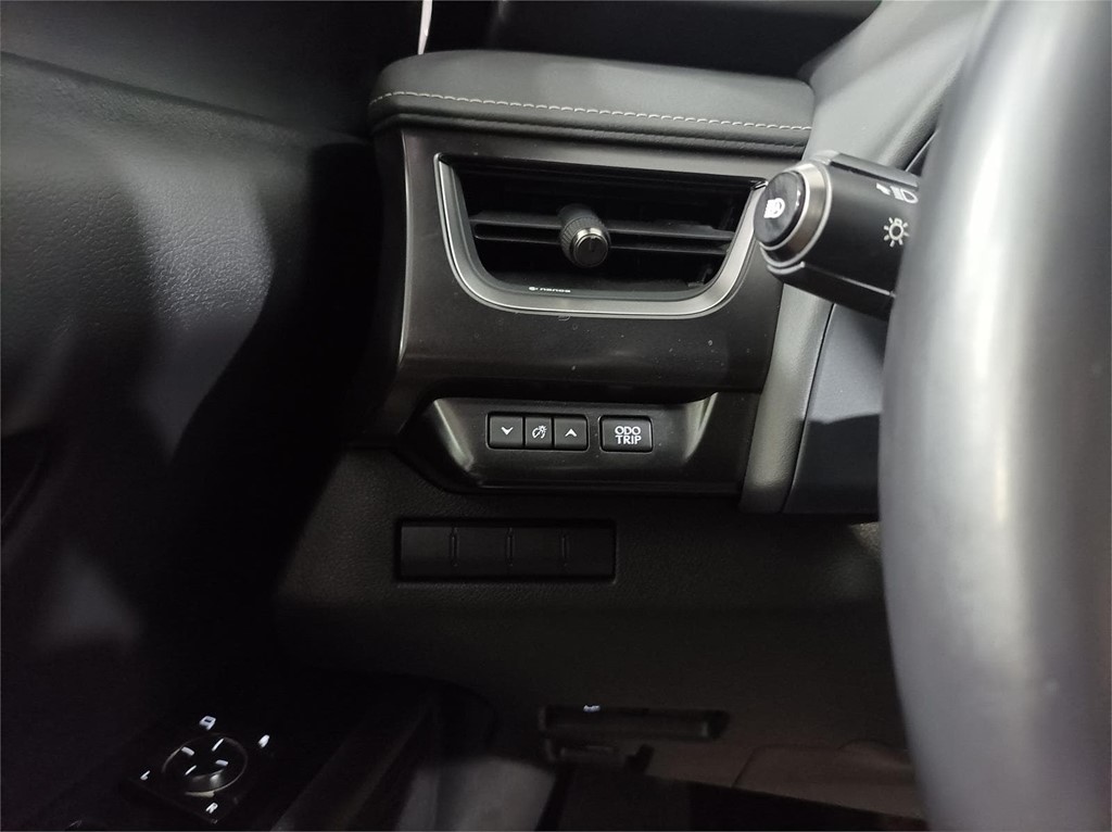 Foto 25 LEXUS UX 250H BUSINESS NAVIGATION 2.0 184CV