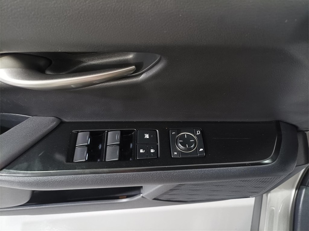 Foto 26 LEXUS UX 250H BUSINESS NAVIGATION 2.0 184CV