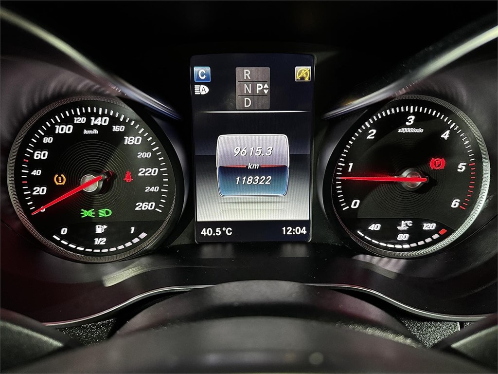 Foto 15 MERCEDES-BENZ Clase GLC 220d 4MATIC 2.2 170 CV AMG LINE