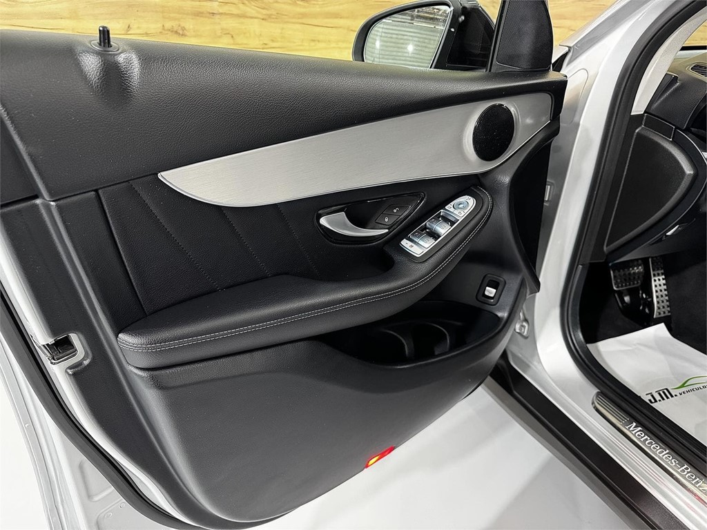 Foto 18 MERCEDES-BENZ Clase GLC 220d 4MATIC 2.2 170 CV AMG LINE