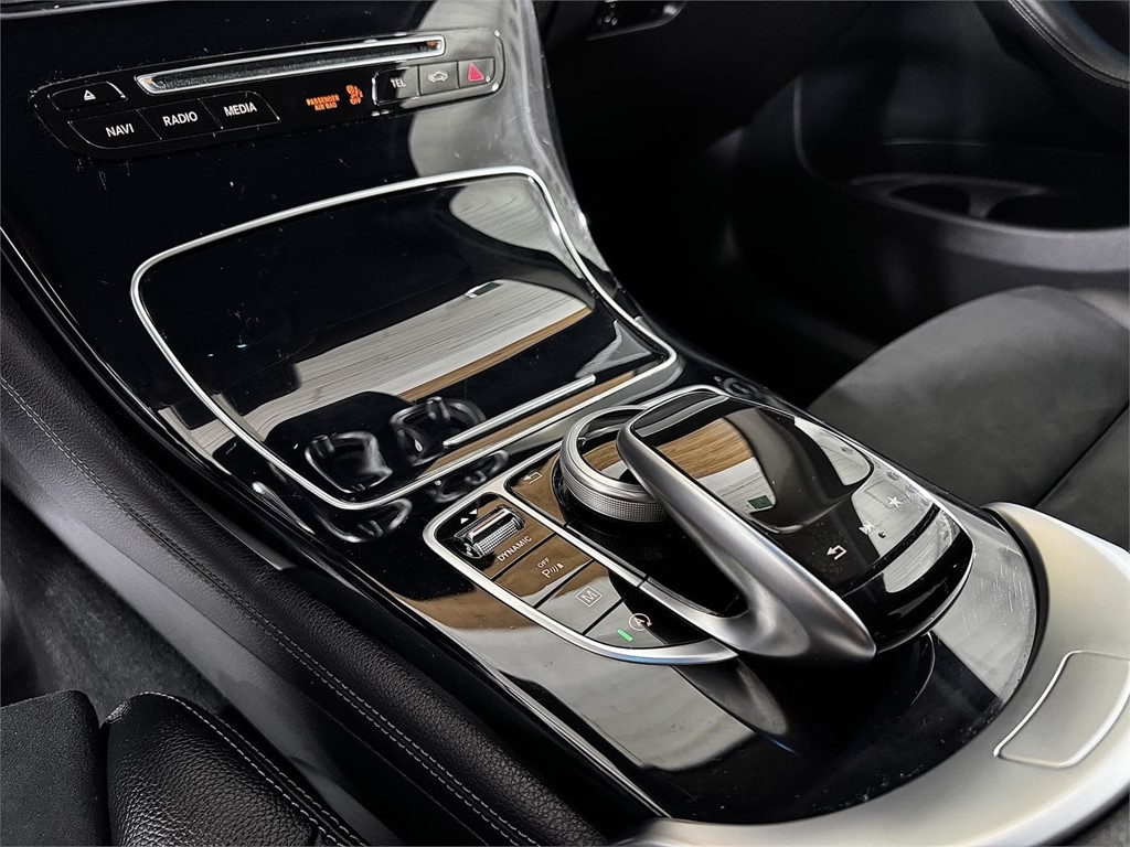 Foto 23 MERCEDES-BENZ Clase GLC 220d 4MATIC 2.2 170 CV AMG LINE