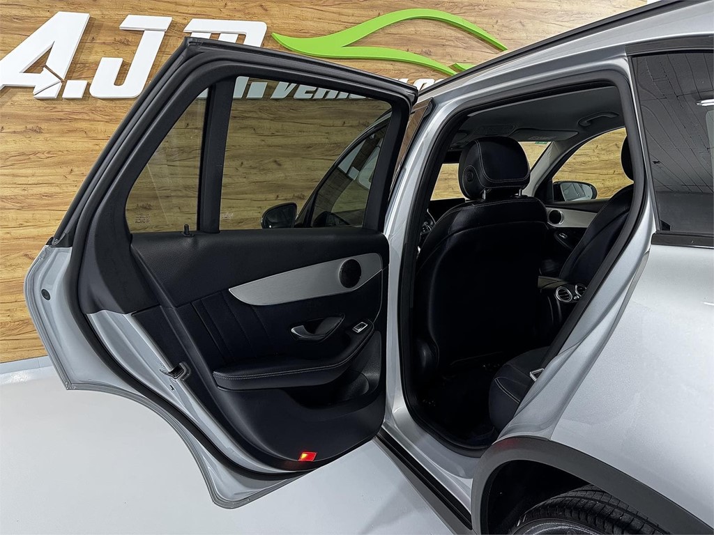 Foto 33 MERCEDES-BENZ Clase GLC 220d 4MATIC 2.2 170 CV AMG LINE
