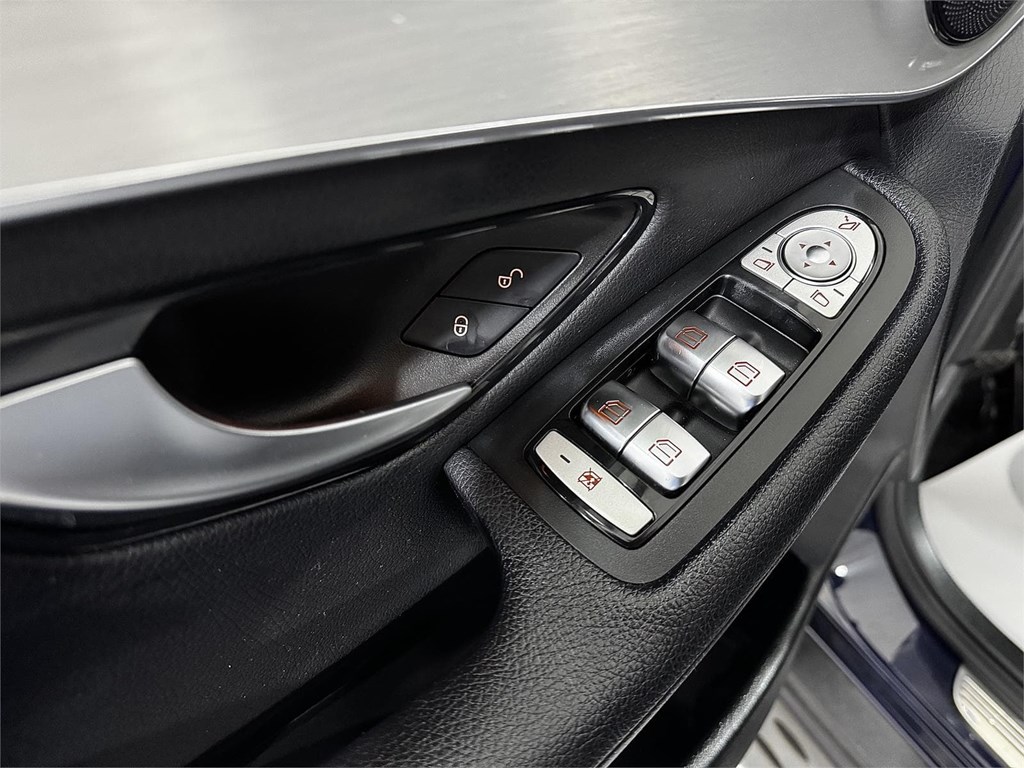 Foto 20 MERCEDES-BENZ CLASE GLC 220d 4MATIC 2.2 170 CV (AUTO. 9V)