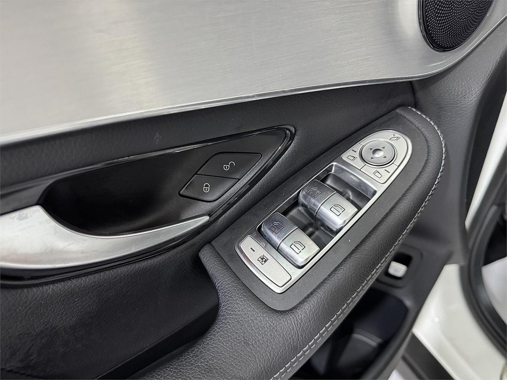 Foto 19 MERCEDES-BENZ Clase GLC GLC 200 d 4MATIC AMG LINE