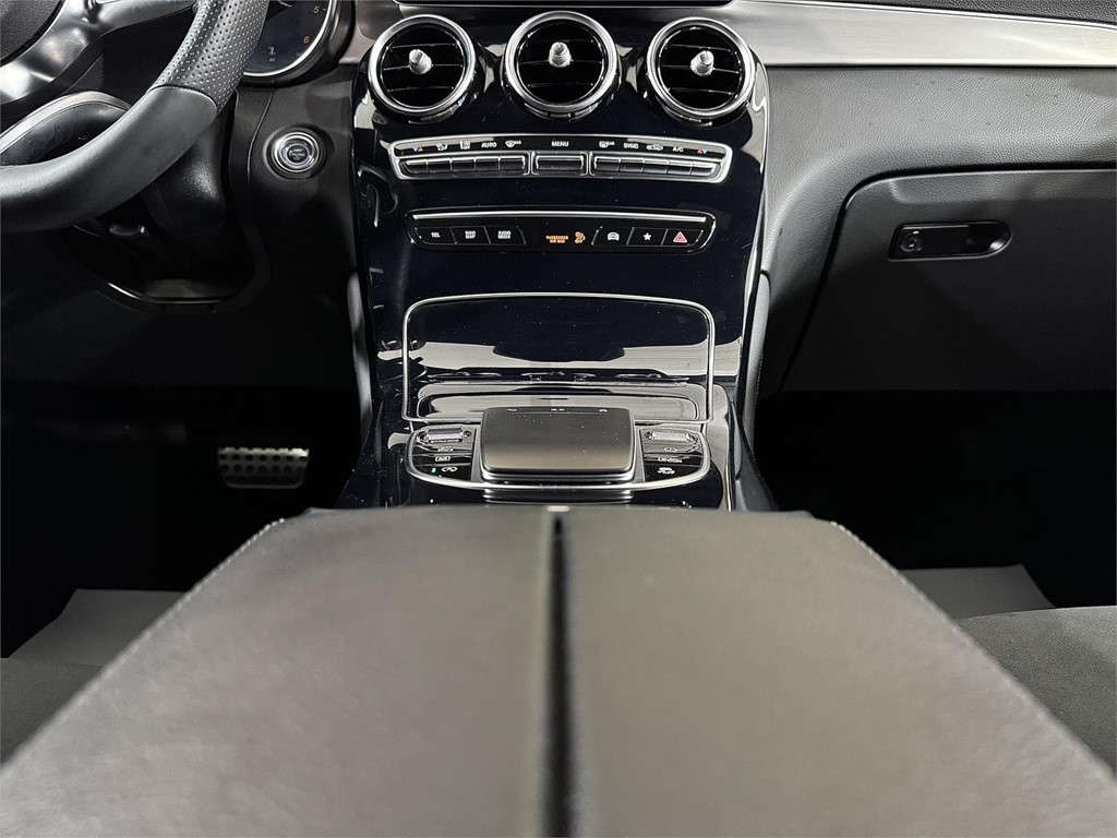 Foto 24 MERCEDES-BENZ Clase GLC GLC 200 d 4MATIC AMG LINE