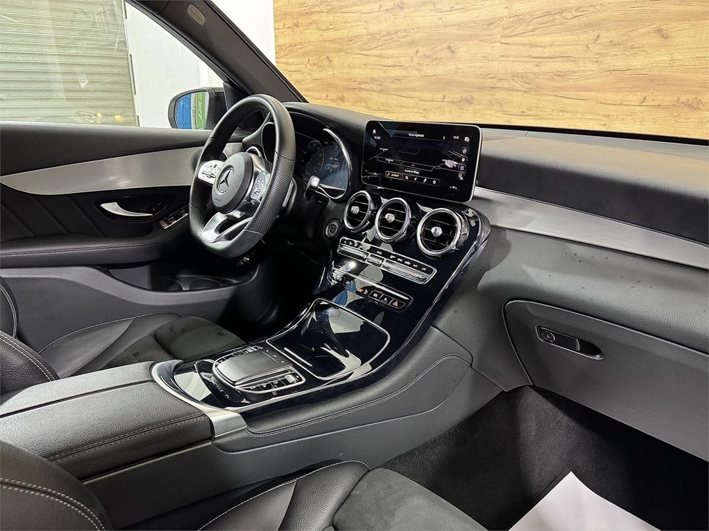 Foto 9 MERCEDES-BENZ Clase GLC GLC 200 d 4MATIC AMG LINE