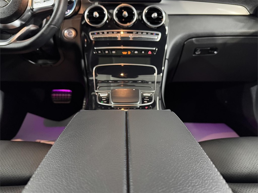 Foto 23 MERCEDES-BENZ GLC Coupe GLC 200 d 4MATIC