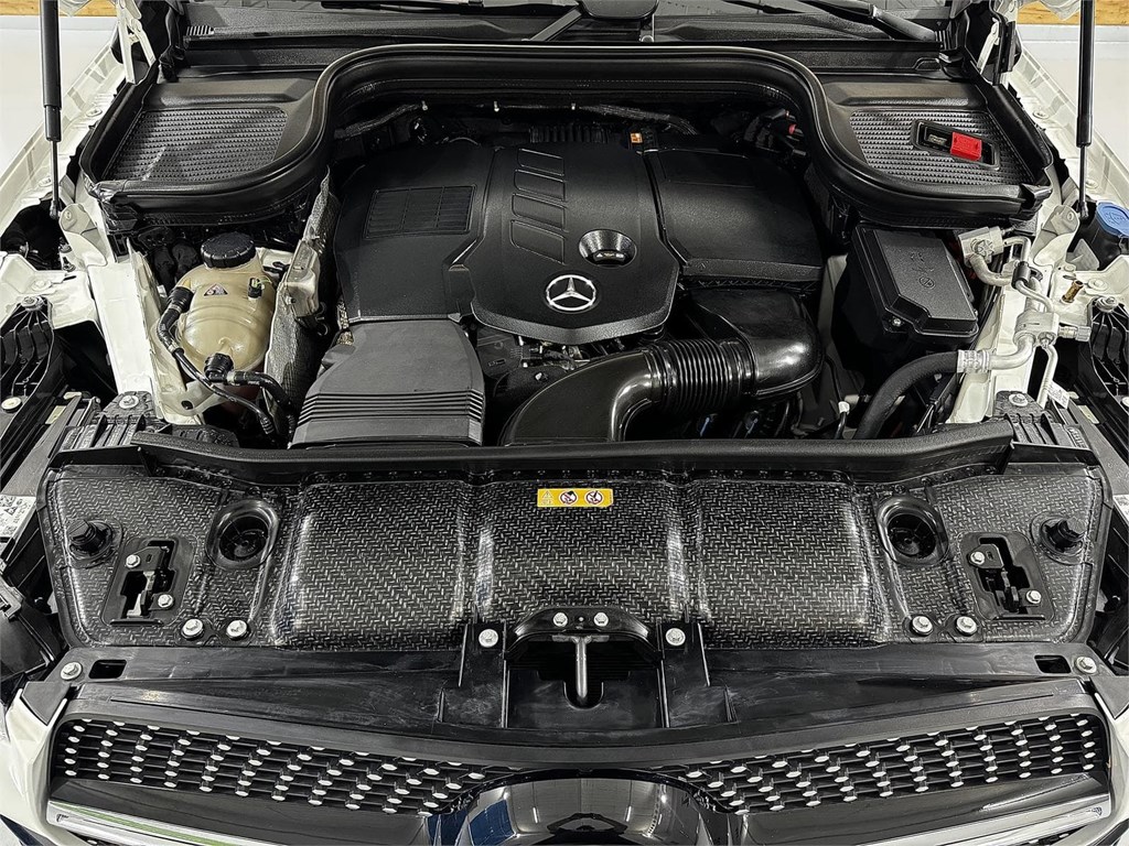 Foto 55 MERCEDES-BENZ GLE GLE 300 d 4MATIC 2.0 245CV AMG LINE (AUTO 9V)