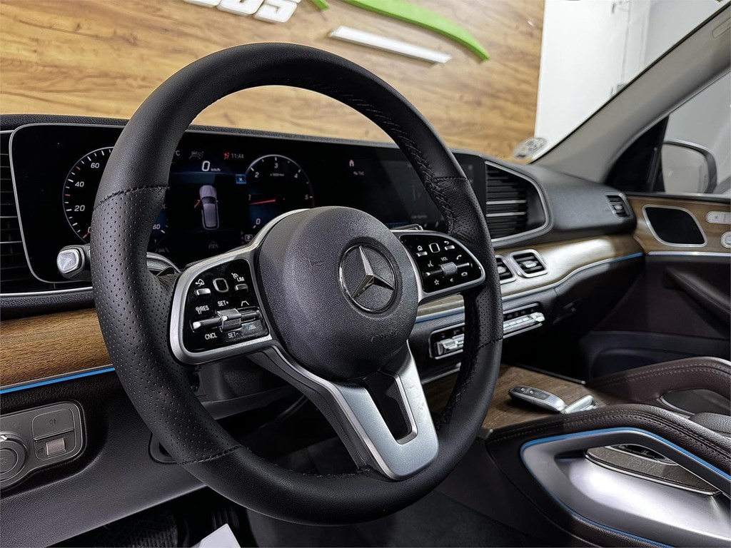 Foto 9 MERCEDES-BENZ GLE GLE 300 d 4MATIC 2.0 245CV AMG LINE (AUTO 9V)