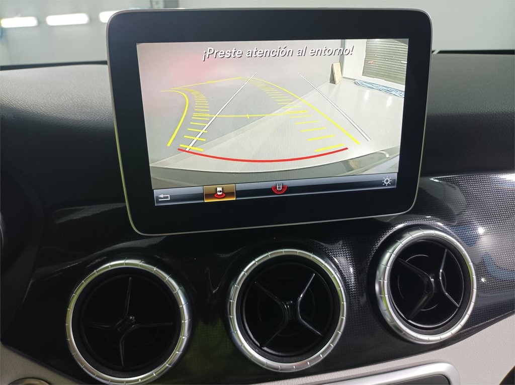 Foto 16 MERCEDES CLA 200D CDI 2.0 135CV