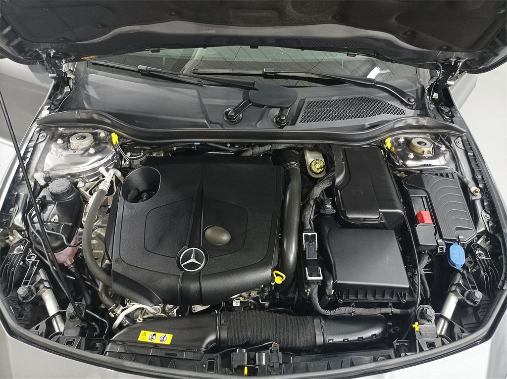 Foto 31 MERCEDES CLA 200D CDI 2.0 135CV