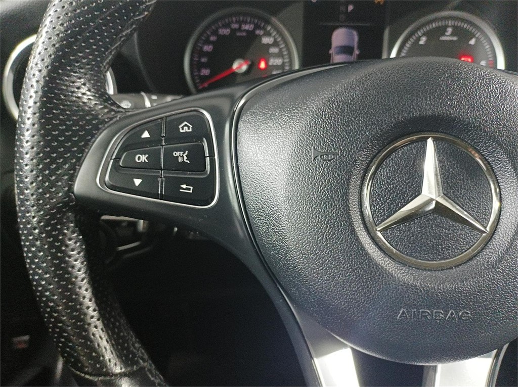 Foto 11 MERCEDES GLC 220D 4MATIC AMG (AUTO 9G)