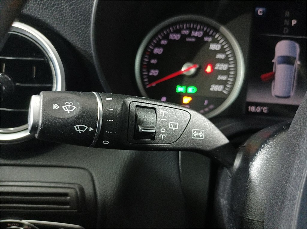 Foto 13 MERCEDES GLC 220D 4MATIC AMG (AUTO 9G)