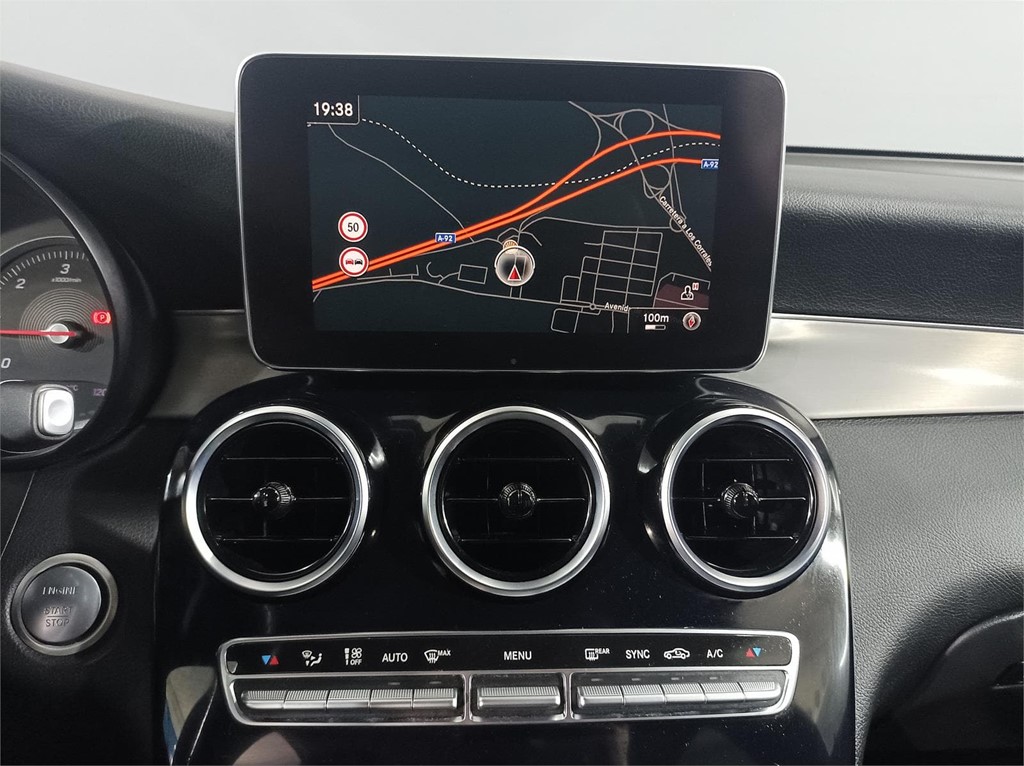 Foto 21 MERCEDES GLC 220D 4MATIC AMG (AUTO 9G)