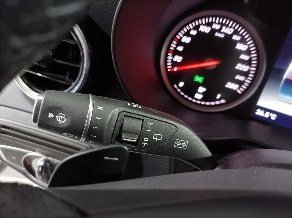 Foto 15 MERCEDES GLC - GLC 220D 4MATIC (CAMBIO AUTOMATICO) 170 CV