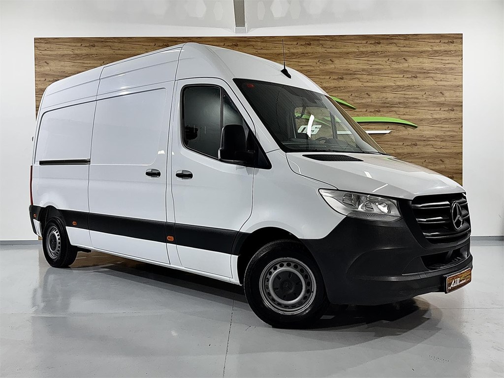 Foto 3 MERCEDES SPRINTER L2 - H2 2.2 CDI 143 CV 