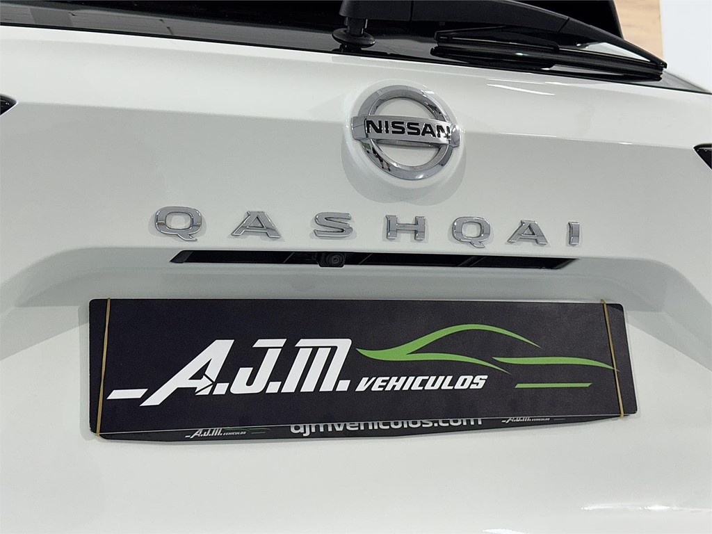 Foto 35 NISSAN QASHQAI DIG-T 140CV mHEV 4x2 Acenta