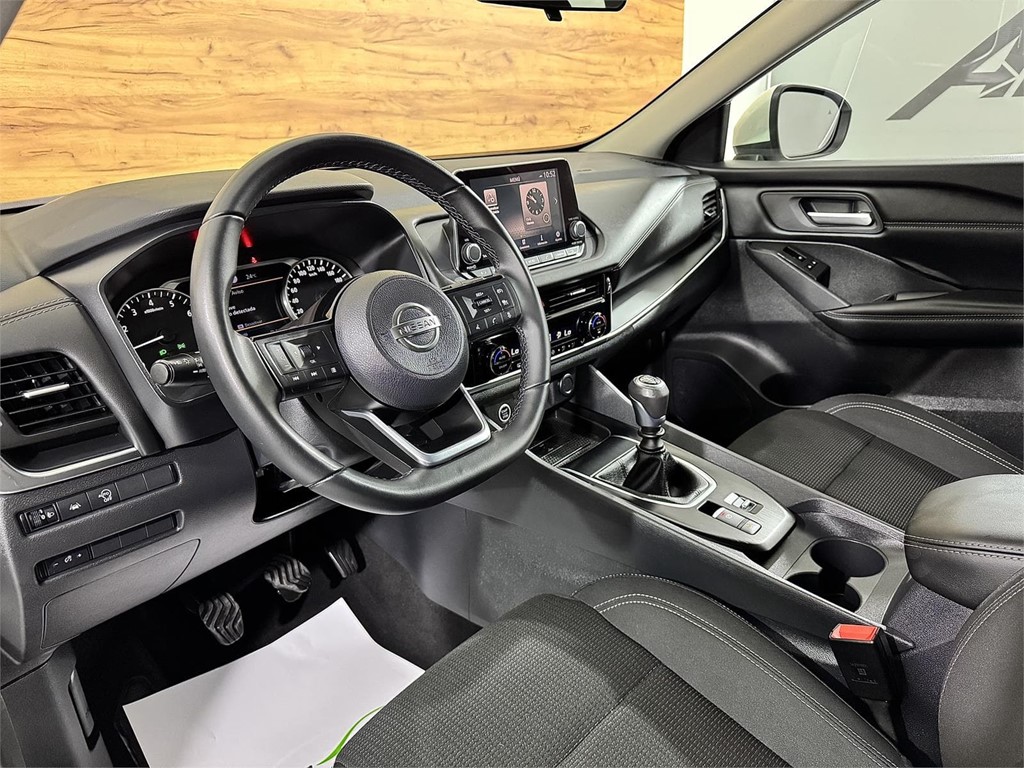 Foto 6 NISSAN QASHQAI DIG-T 140CV mHEV 4x2 Acenta