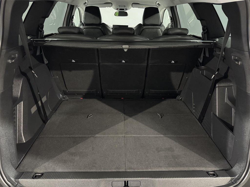 Foto 38 PEUGEOT 5008 1.5 BlueHDi SS Allure Pack 1.5 HDi 130CV (7 PLAZAS)
