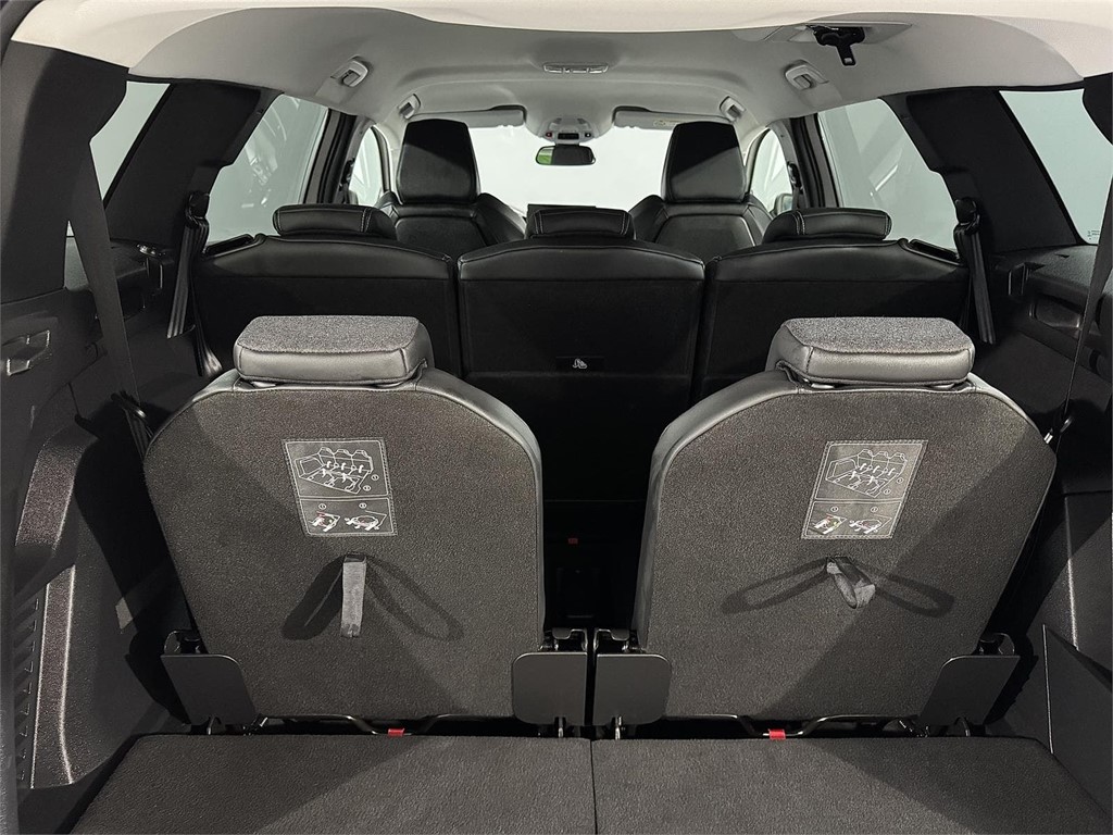 Foto 40 PEUGEOT 5008 1.5 BlueHDi SS Allure Pack 1.5 HDi 130CV (7 PLAZAS)