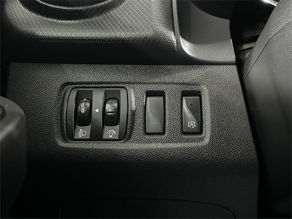 Foto 8 RENAULT CLIO BUSINESS dCi 75 ECO2