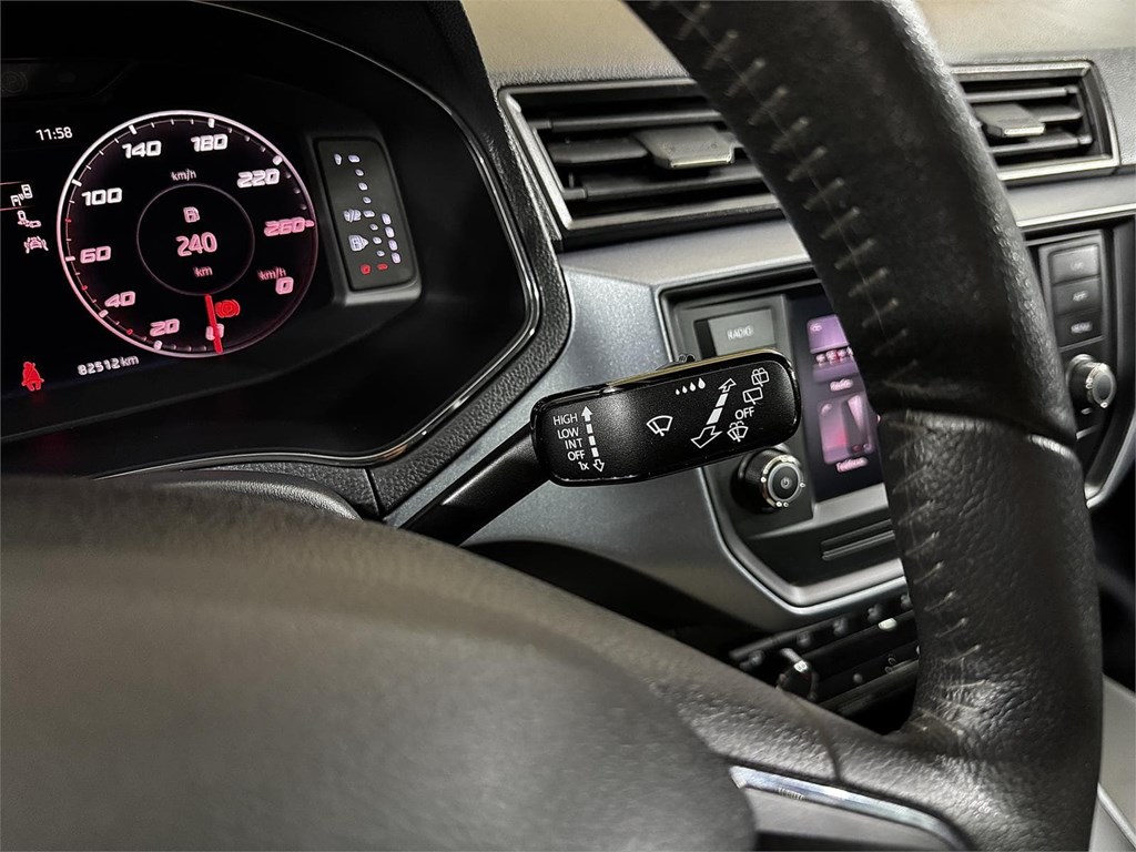 Foto 18 SEAT Arona 1.0 TSI 95CV Style Edition Eco (GASOLINA)