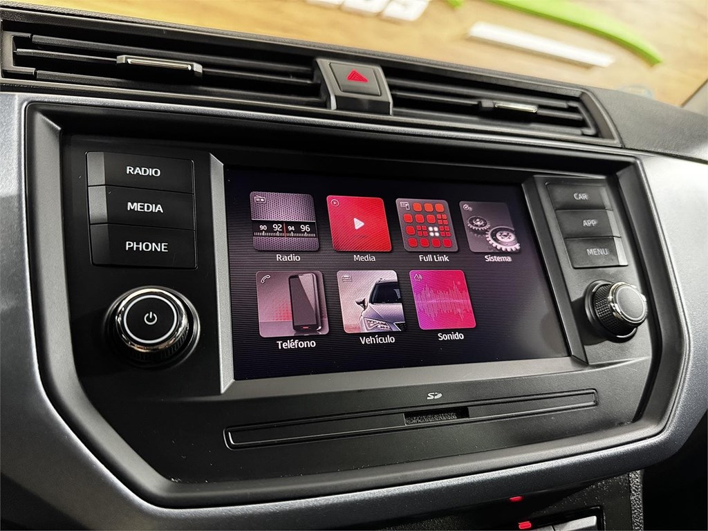 Foto 25 SEAT Arona 1.0 TSI 95CV Style Edition Eco (GASOLINA)