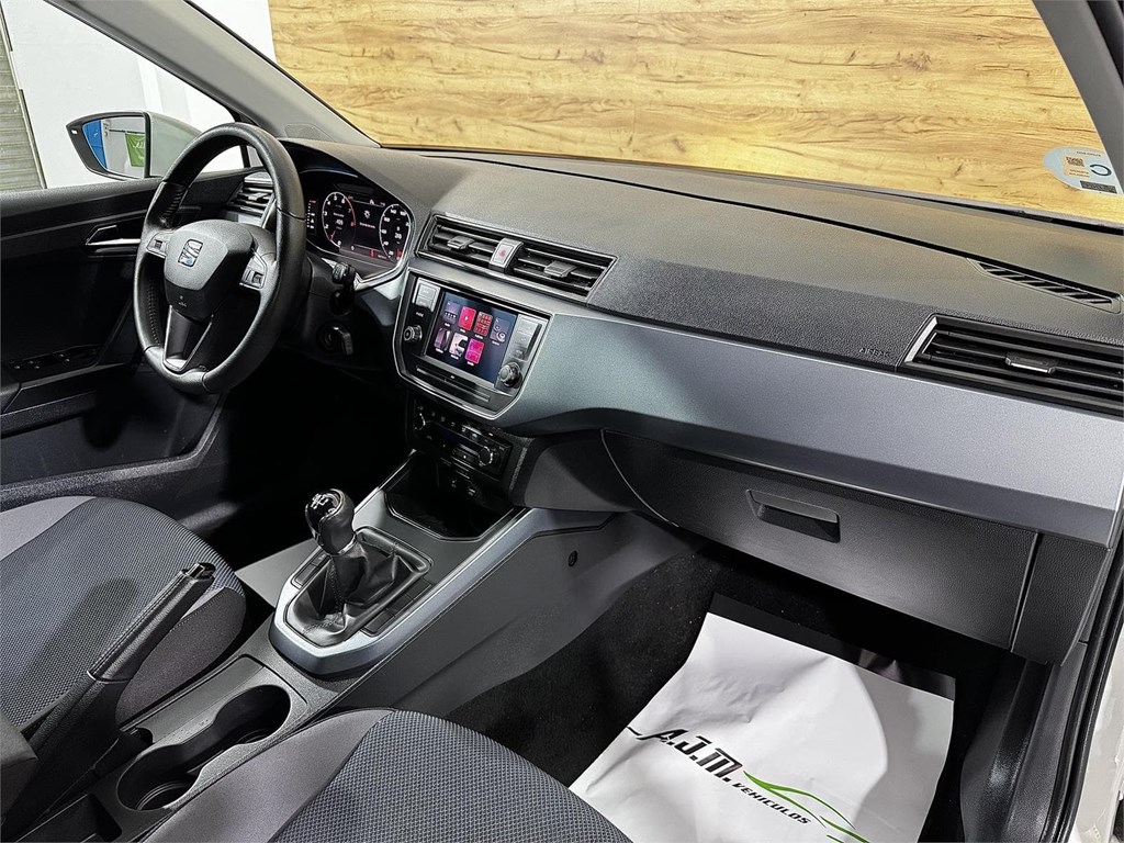 Foto 9 SEAT Arona 1.0 TSI 95CV Style Edition Eco (GASOLINA)