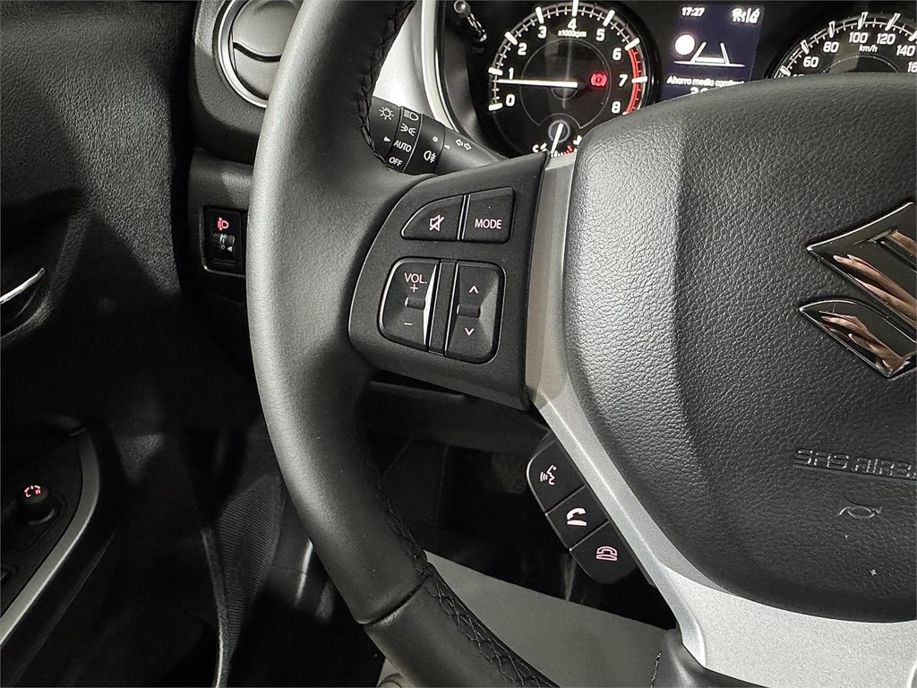Foto 14 SUZUKI Vitara 1.4 T GLE Mild Hybrid 142CV