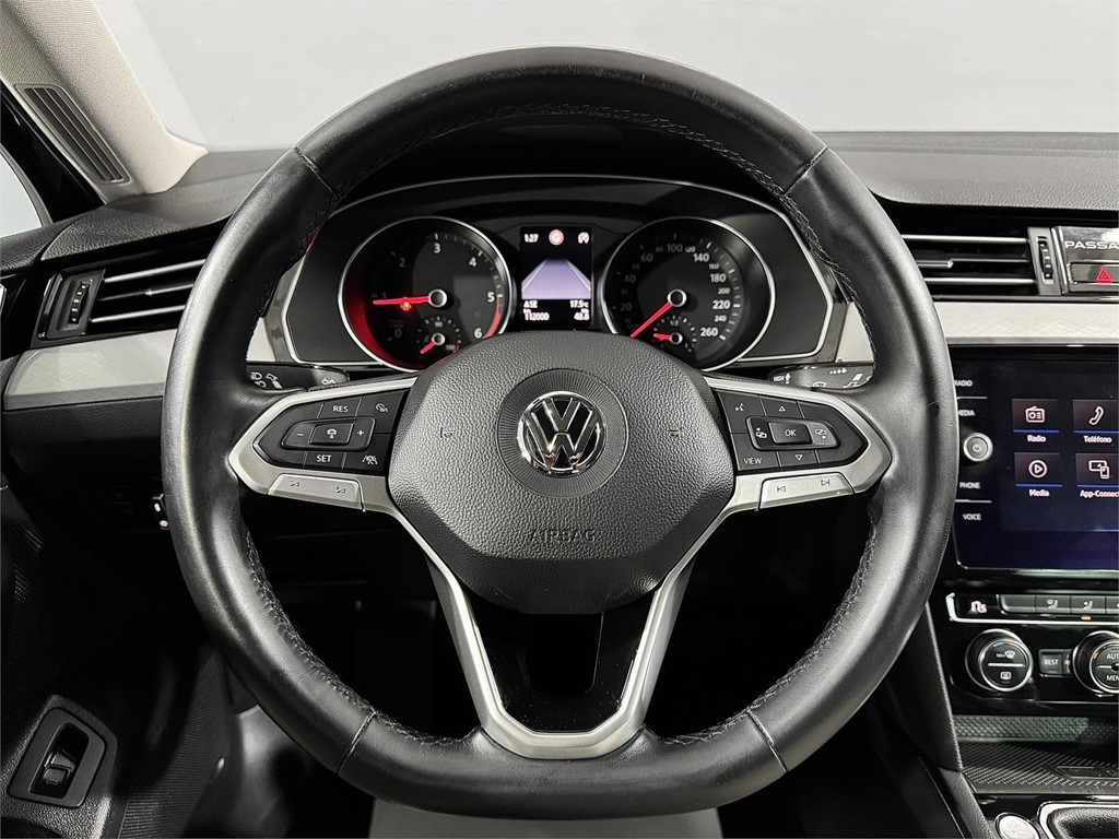 Foto 13 VOLKSWAGEN Passat Business 2.0 TDI 150CV
