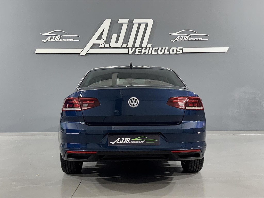 Foto 38 VOLKSWAGEN Passat Business 2.0 TDI 150CV