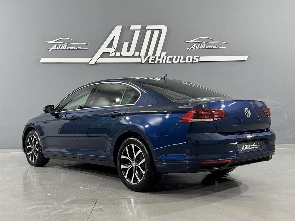 Foto 5 VOLKSWAGEN Passat Business 2.0 TDI 150CV