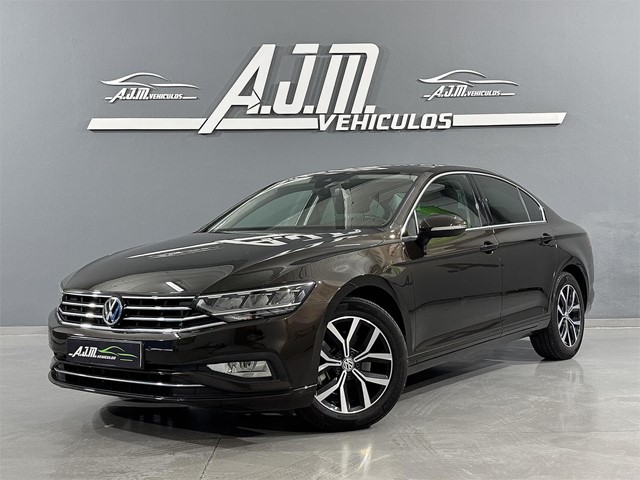 VOLKSWAGEN PASSAT EXCUTIVE 2.0 TDI DSG AUTO. 7 VEL