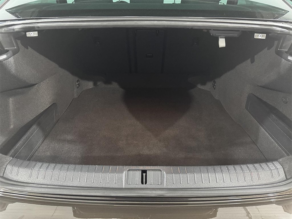 Foto 38 VOLKSWAGEN PASSAT EXCUTIVE 2.0 TDI DSG AUTO. 7 VEL