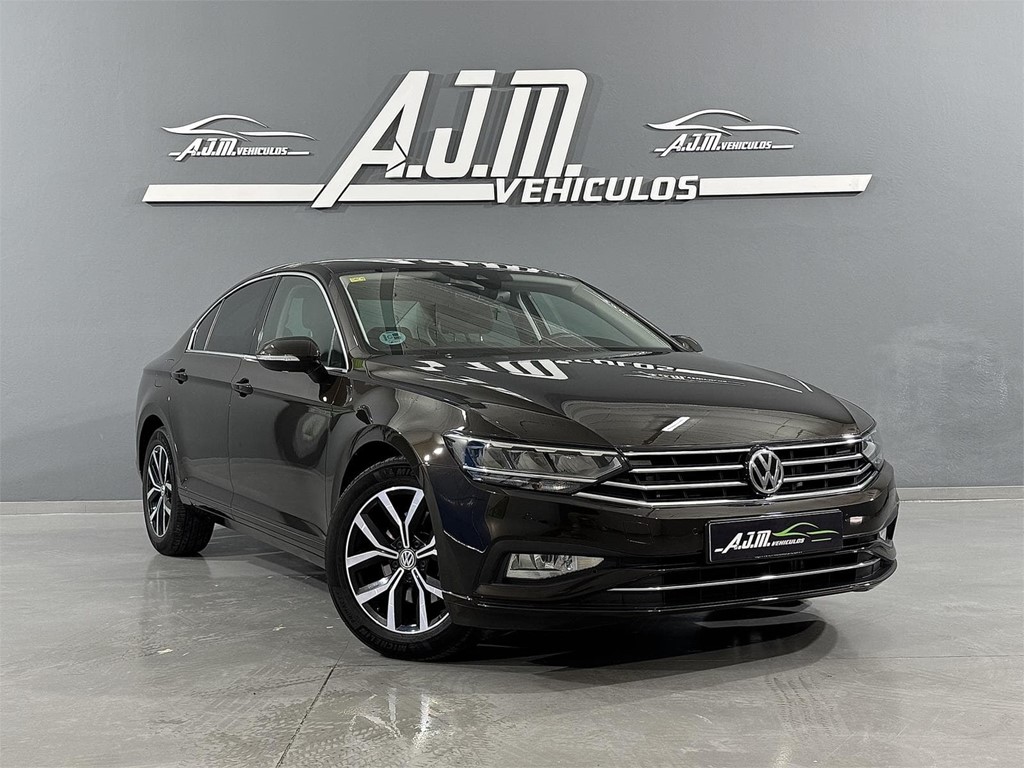 Foto 3 VOLKSWAGEN PASSAT EXCUTIVE 2.0 TDI DSG AUTO. 7 VEL