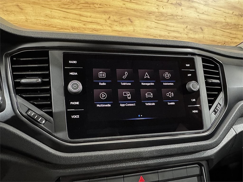 Foto 25 VOLKSWAGEN T-Roc Advance 2.0 TDI 115CV