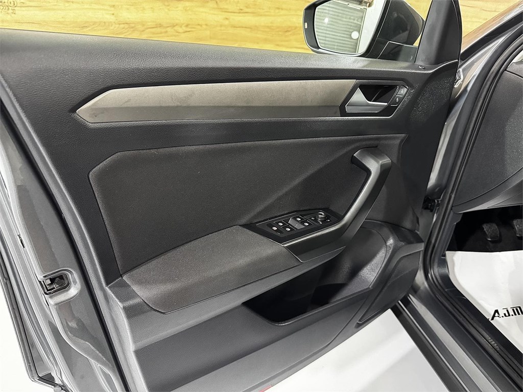 Foto 16 VOLKSWAGEN T-Roc Advanced 2.0 TDI 115 CV