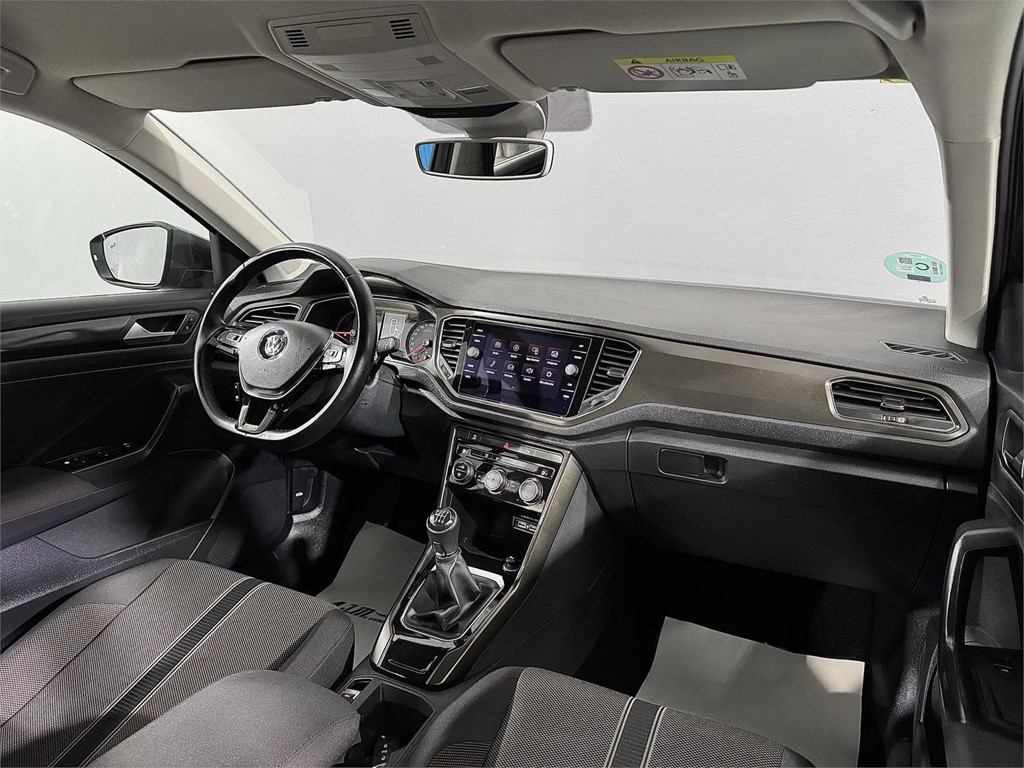 Foto 9 VOLKSWAGEN T-Roc Connect Edition 1.6 TDI 115CV