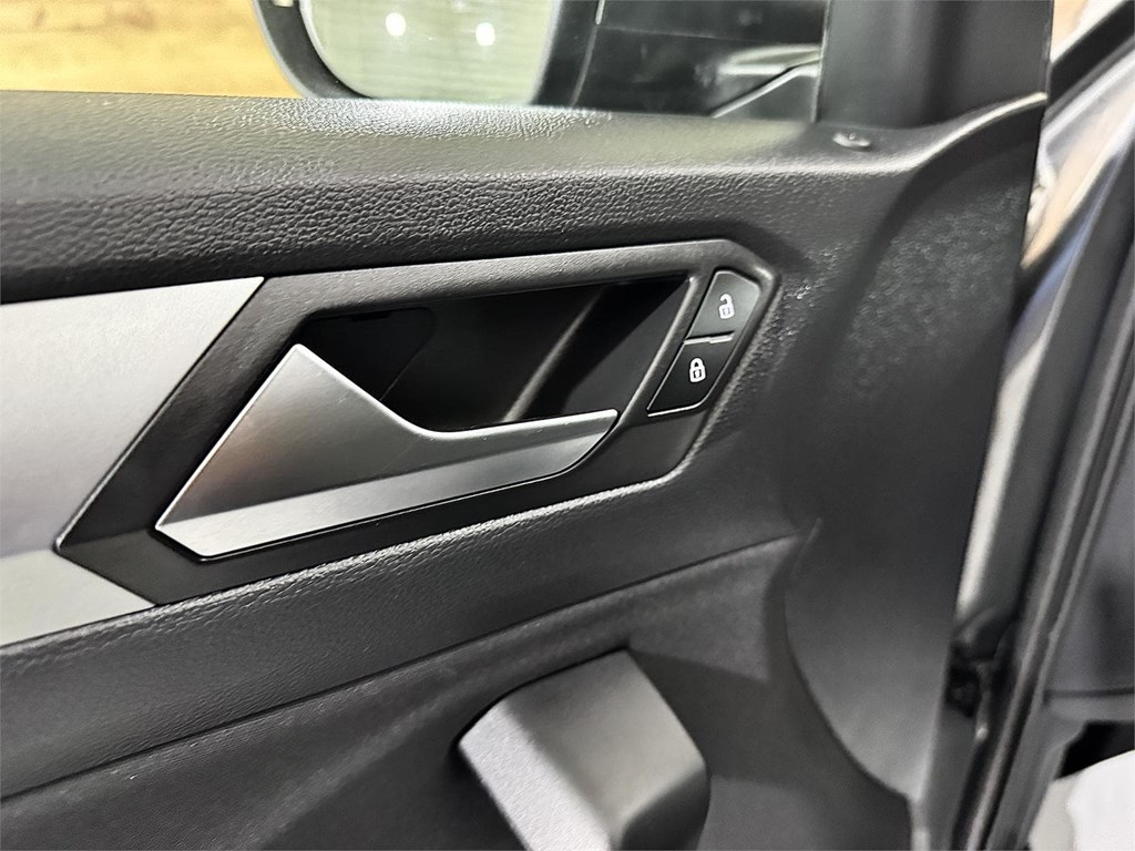 Foto 16 VOLKSWAGEN T-ROC LIFE 2.0 TDI 115CV