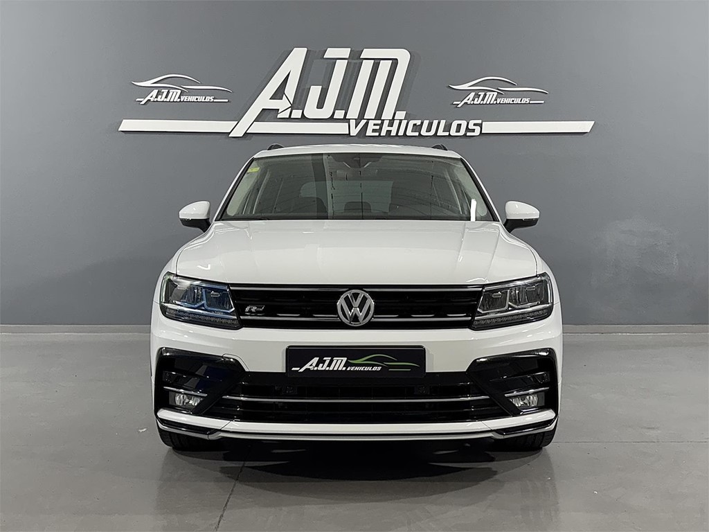 Foto 2 VOLKSWAGEN Tiguan Advance R-Line 2.0 TDI 150CV DSG