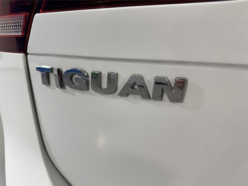 Foto 42 VOLKSWAGEN Tiguan Advance R-Line 2.0 TDI 150CV DSG