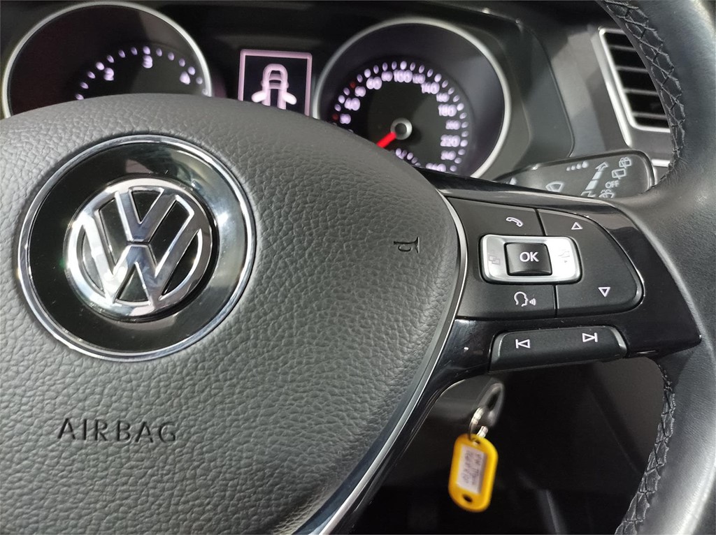 Foto 11 VOLKSWAGEN TIGUAN EDITION BMT 2.0 TDI 115 CV